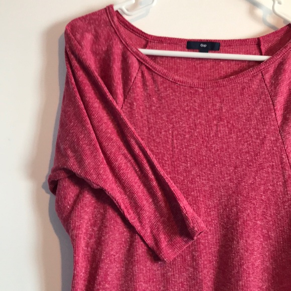 GAP Women’s Comfy Tee - Picture 3 of 4